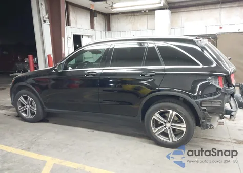 2017 Mercedes-Benz Glc 300 4Matic z USA, uszkodzony, nr VIN WDC0G4KB2HF164242